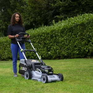 🎧 HIT, KTERÝ SE VYPLATÍ: vyhraj sekačku za jeden song!