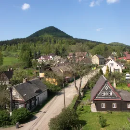 Nová venkovní orientační hra ve Svoru vás zavede za roubenými chalupami Lužických hor