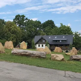 Kempem roku 2025 se stal Autocamp Sedmihorky. Lidé poslali přes 30 tisíc hlasů